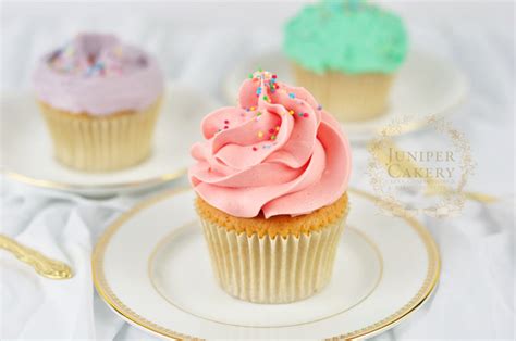 Sweet Buttercream Frosting Designs For Cupcakes Craftsy