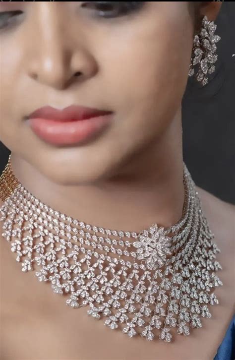 Pin By Ashima Kanwar Ahluwalia On Jewelry Diamond Necklace Designs