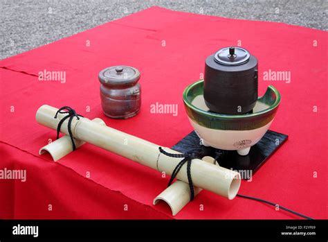 Japanese green tea ceremony in garden Stock Photo - Alamy