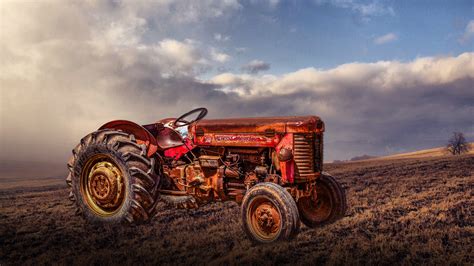 Tractor HD Wallpaper 35097 - Baltana