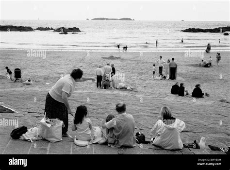 beach family people sea person black and white beach seashore Stock ...