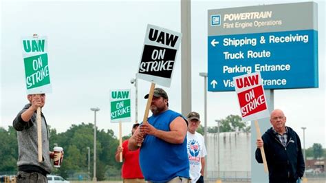 Union Reaches Deal With General Motors, Strike Continues Until Workers ...