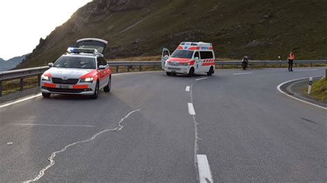 Motorradfahrerin Bei Unfall In Bivio Mittelschwer Verletzt Fm1today