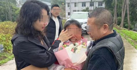 8岁时她和妈妈一起被舅舅拐卖至河南，44年后女儿帮她找到四川亲哥哥腾讯新闻