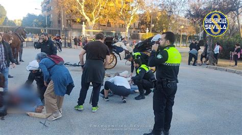 Accidente En El Parque De María Luisa De Sevilla Deja Cinco Heridos