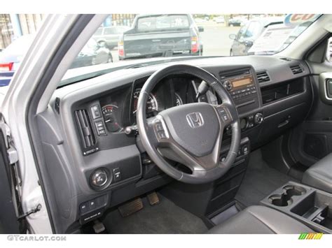 2009 Honda Ridgeline RTL Black Dashboard Photo #39056908 | GTCarLot.com