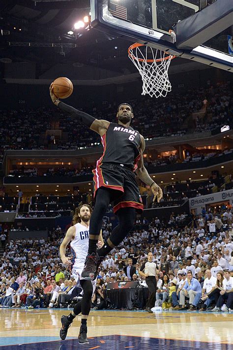 Free Beer & Hot Wings: LeBron James Stares Down Courtside Michael ...