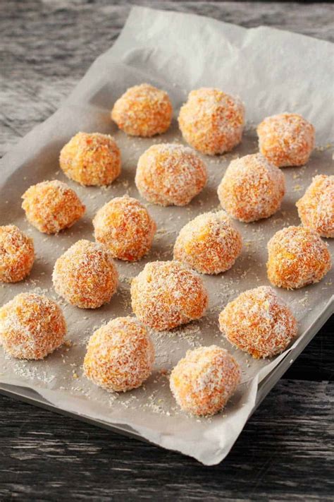 Vegan Carrot Cake Balls - Loving It Vegan