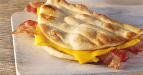 Mcdonalds Launch New Breakfast Menu Item The Cheesy Bacon Flatbread