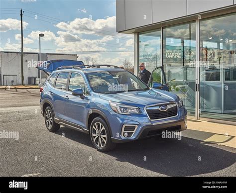 New blue 2019 subaru forester suv hi-res stock photography and images ...