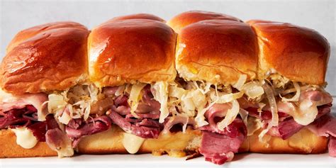 Best Corned Beef & Cabbage Sliders Recipe - How To Make Corned Beef Sliders