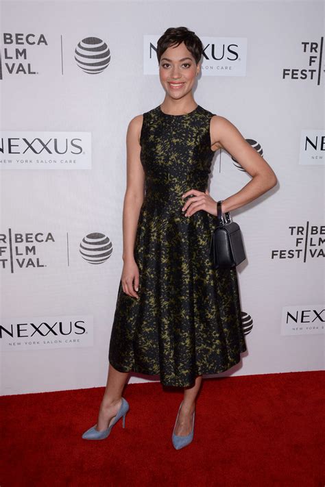 Cush Jumbo ‘the Good Wife Premiere At 2016 Tribeca Film Festival In