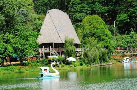 Agence De Voyage Locale Hanoi Ho Chi Minh Vietnam S Jour Hai Duong