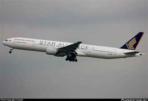 9V SYE Singapore Airlines Boeing 777 312 Photo By Jivesh ID 228169