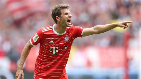 Ligue Des Champions Thomas Müller Cambriolé Pendant Le Match Entre Le