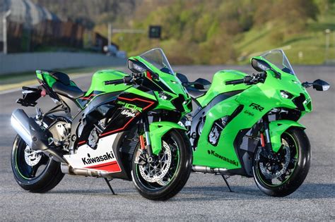 Kawasaki Ninja ZX 10R 2021 Al Mugello FOTO Foto InMoto It