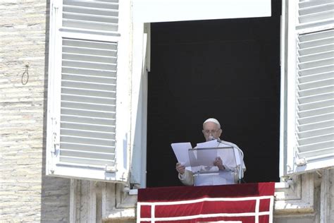 Pope Francis delivers first address from Vatican since intestinal ...