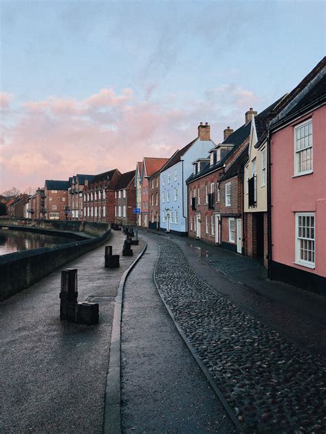 Empty Street Photo · Free Stock Photo