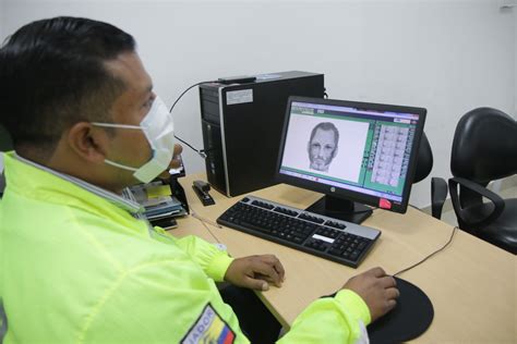 Investigando con retratos la nueva herramienta de los policías