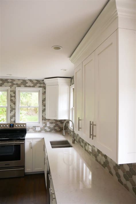 Crown Molding Around Kitchen Cabinets – Things In The Kitchen