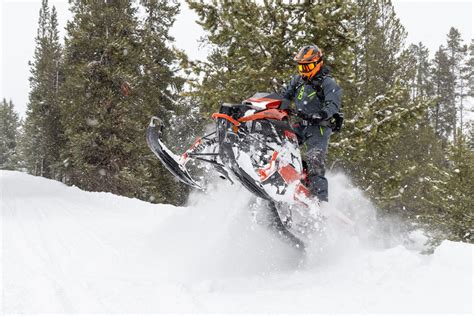 Arctic Cat Riot Catalyst Test Snowmobile Passion