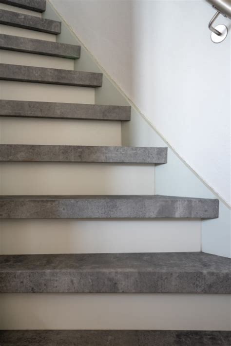 Patina Concrete Light Grey VICstairs Fabrikant Trapbekleding En