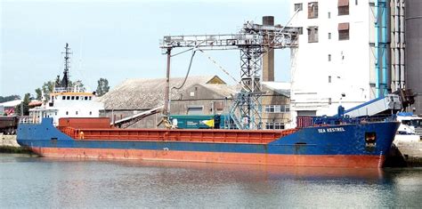 Sea Kestrel Loading Grain At Lowestoftgeneral Cargo Vesse Flickr