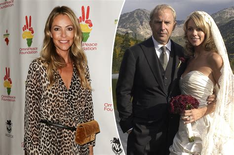 Kevin Costner's estranged wife ditches wedding ring amid divorce