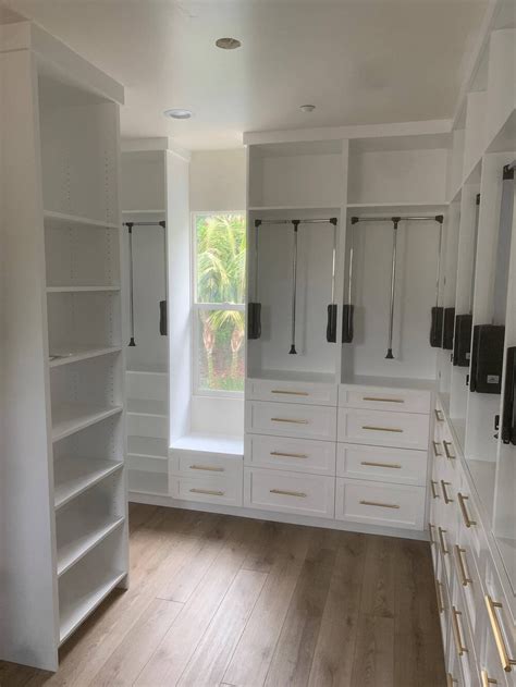 We Build Your Custom Closets Expressive Construction