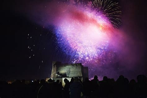 Capodanno 2020 A Napoli Record Di Turisti 2 Posto In Italia E Tra Le