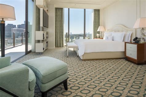 Beverly Hills Hotel Rooms – Guest rooms at Waldorf Astoria