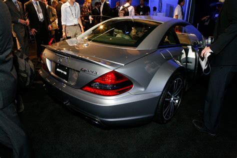 Mercedes-Benz CL65 AMG Black Series - Page 2 - Roadshow