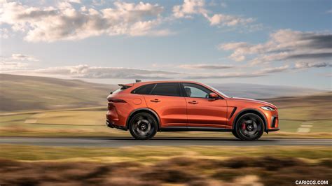 Jaguar F Pace Svr Color Atacama Orange Side Caricos