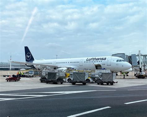 Avis Du Vol Lufthansa Frankfurt Paris En Affaires