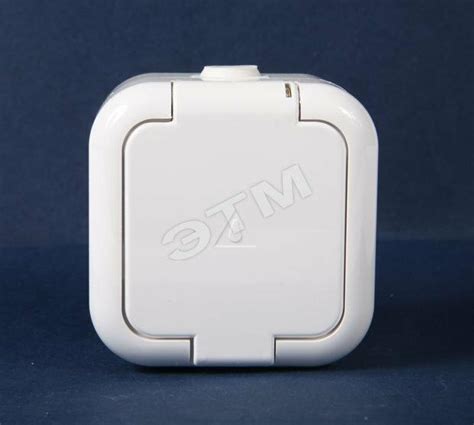 Розетка брызгозащищенная наружная с заземлением IP44 (РА16-214 Л ...