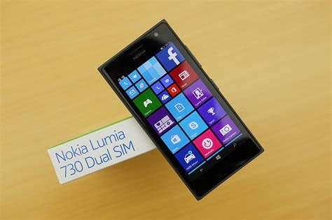 Nokia Lumia 730 Dual SIM Unboxing