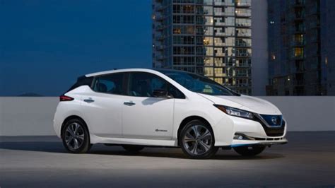 2019 Nissan Leaf Plus First Drive Review Expanding The Evs Appeal