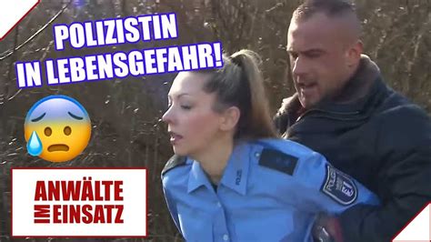 Junge Polizistin Entf Hrt Fr Sse Du B Llenschwein