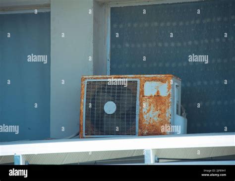 Old Rusty Air Conditioner Unit Stock Photo Alamy