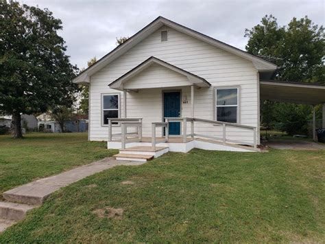 307 E 3rd St Beggs OK 74421 Realtor