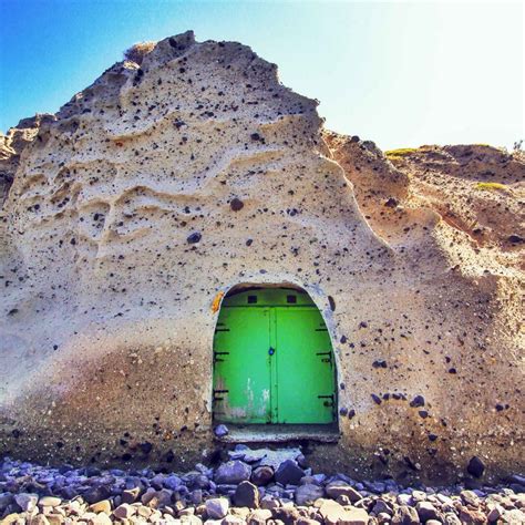 Cave House In A Beach In Santorini Panos Barous Hire A Photographer