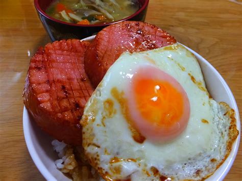 バター醤油ハムエッグ丼＊厚切りハムで！ By Pokoぽん彡 【クックパッド】 簡単おいしいみんなのレシピが353万品