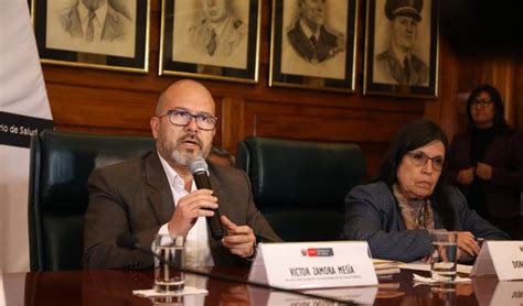 V Ctor Zamora Mesia Es El Nuevo Ministro De Salud La Decana