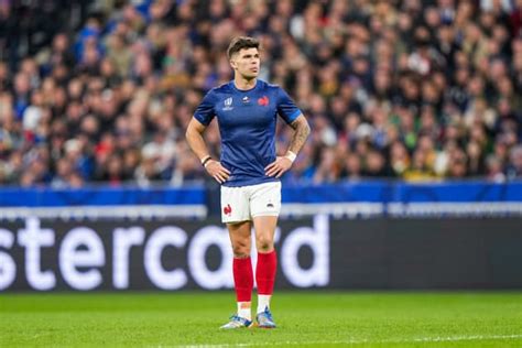 XV de France fin de tournoi des VI Nations pour Jalibert absent six à