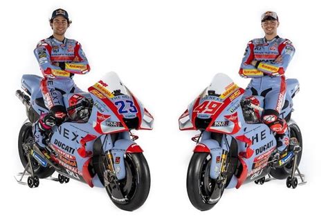 Galeri Foto Pamer Warna Unik Gresini Racing Resmi Luncurkan Skuad