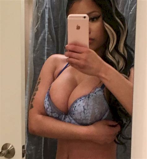 Nicki Nicki Nicki Smh Sexy Ass Shesfreaky