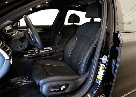 2023 Bmw M760 Interior