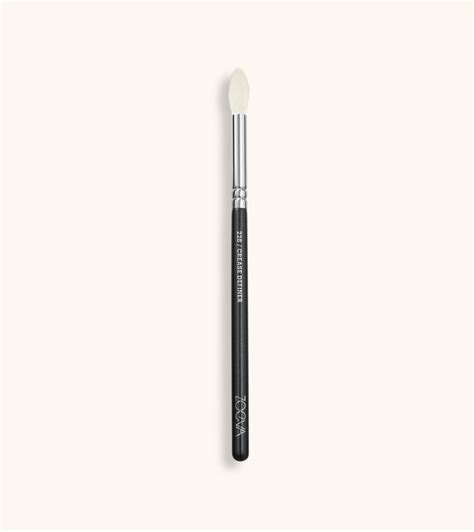 Кисть Zoeva 228 Crease Definer Brush купить в интернет магазине