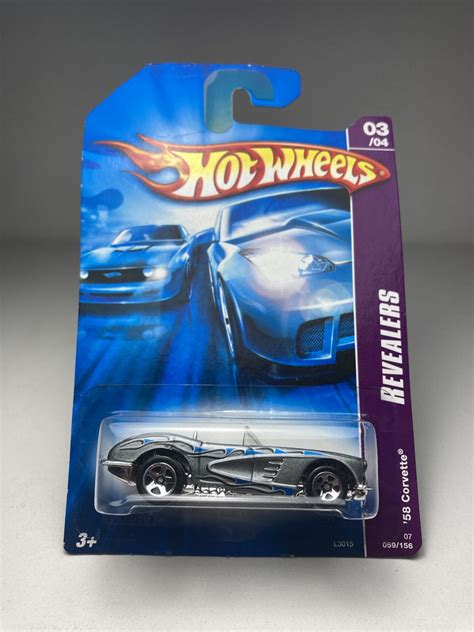 Corvette Prata C Chamas Hot Wheels Miniatura Na Esca