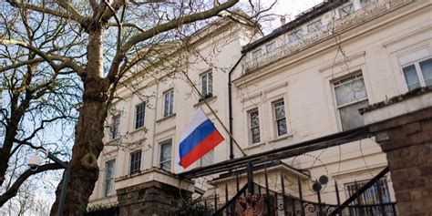 London Russischer Diplomat Wegen Spionageverdachts Ausgewiesen